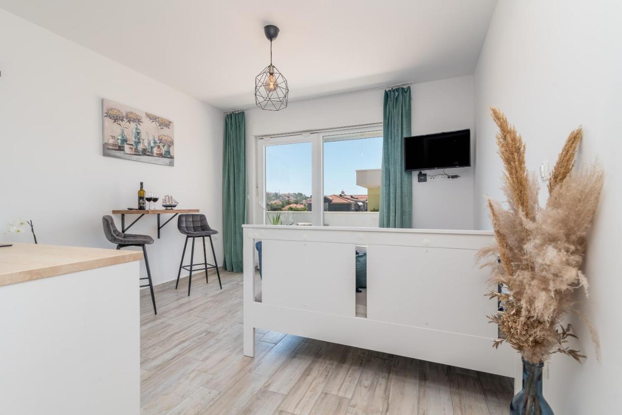 Apartmani Princi Трогір Екстер'єр фото