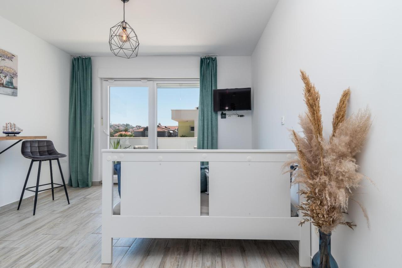 Apartmani Princi Трогір Екстер'єр фото