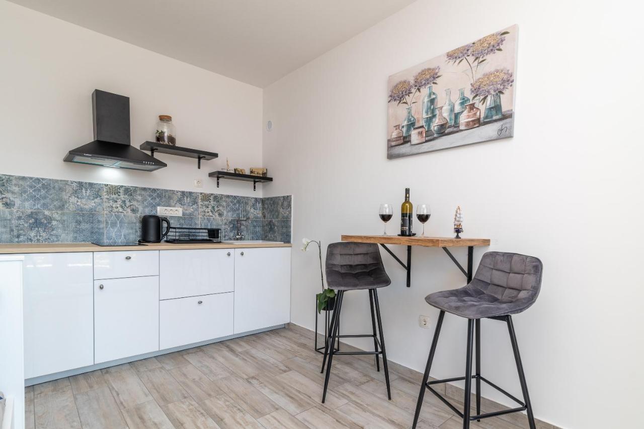Apartmani Princi Трогір Екстер'єр фото