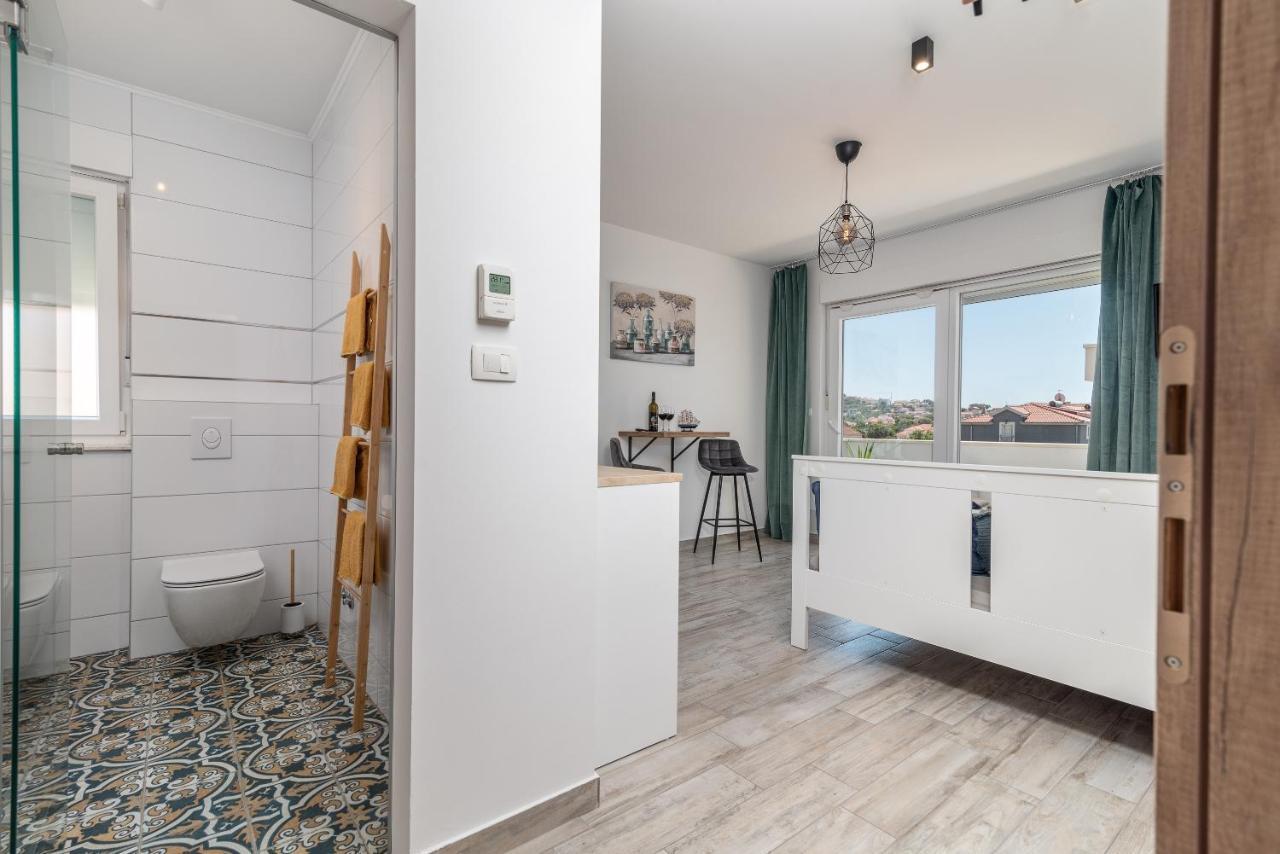 Apartmani Princi Трогір Екстер'єр фото
