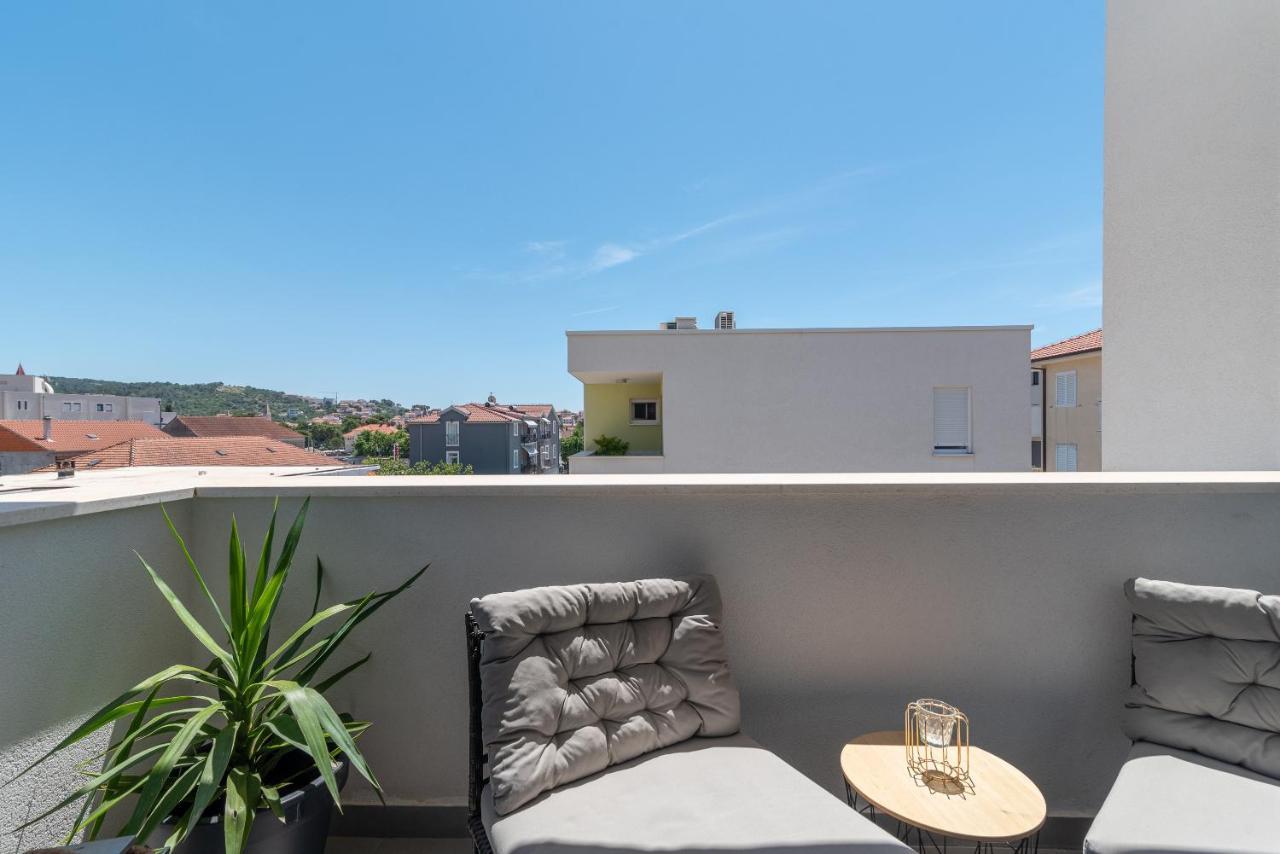 Apartmani Princi Трогір Екстер'єр фото