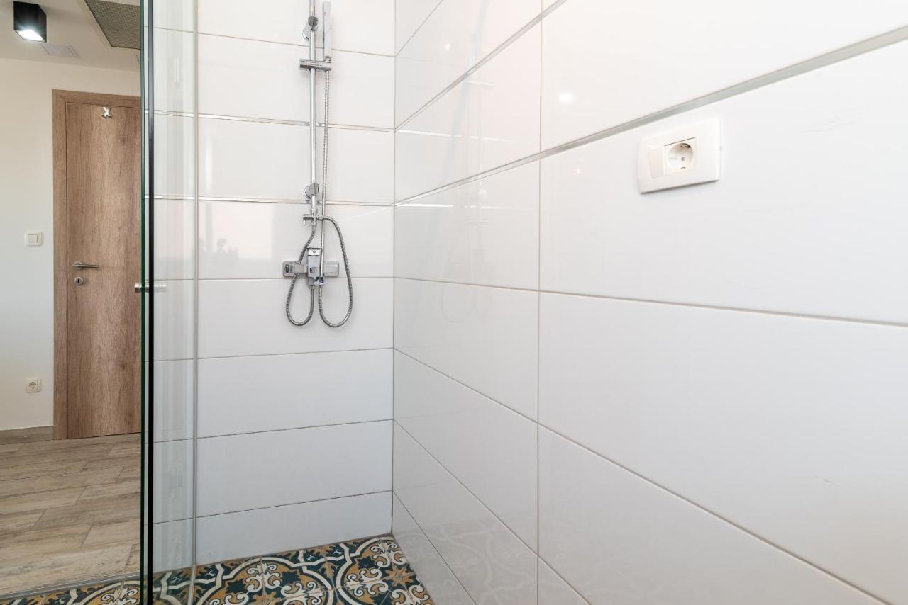 Apartmani Princi Трогір Екстер'єр фото